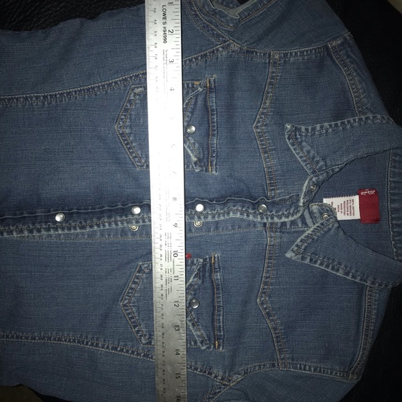 Ladies Levi’s Cap sleeve top - Picture 4 of 7